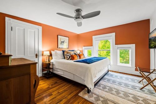 Zoya's Kentucky Royals